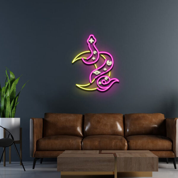 Snake Moon LED 3